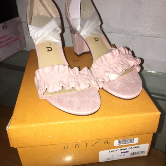 Unisa Heels - Picture 2 of 8